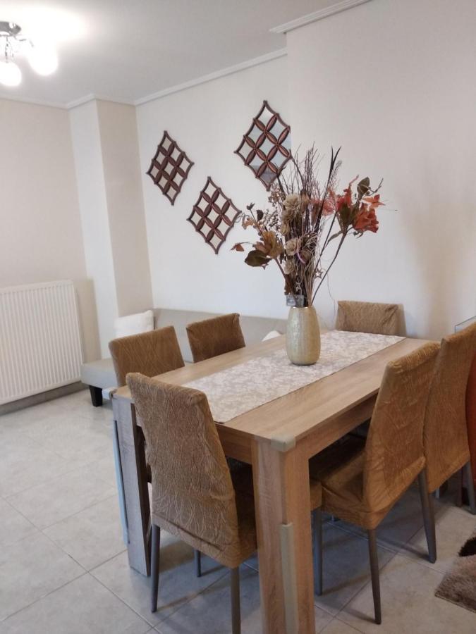 Penthouse Deluxe Apartment At פיראוס מראה חיצוני תמונה