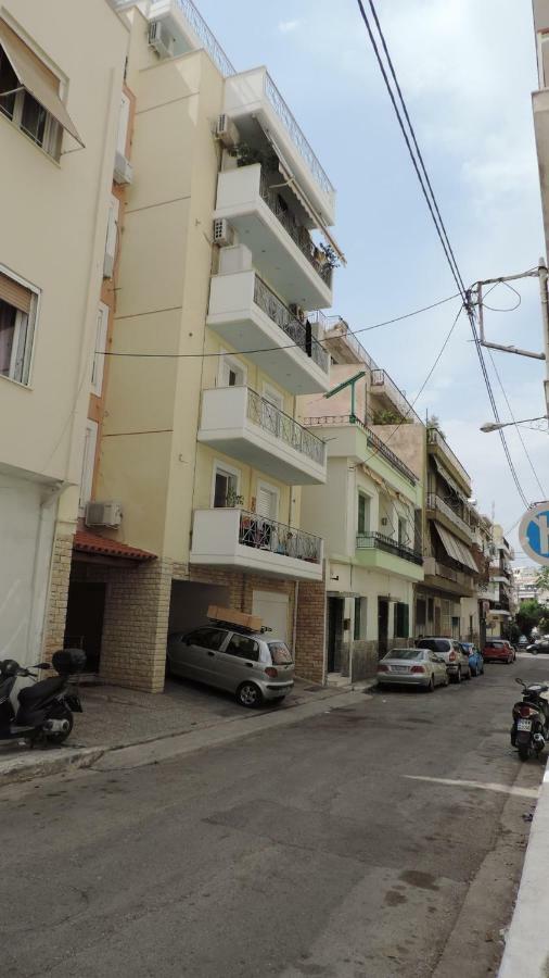 Penthouse Deluxe Apartment At פיראוס מראה חיצוני תמונה